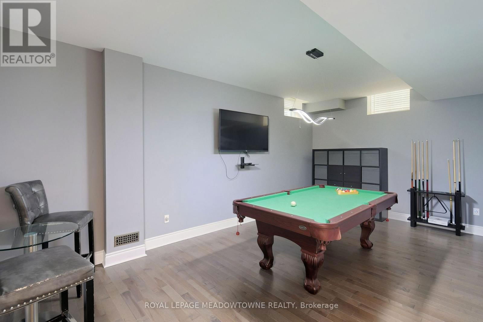 1 ROYAL WEST DRIVE Image 41