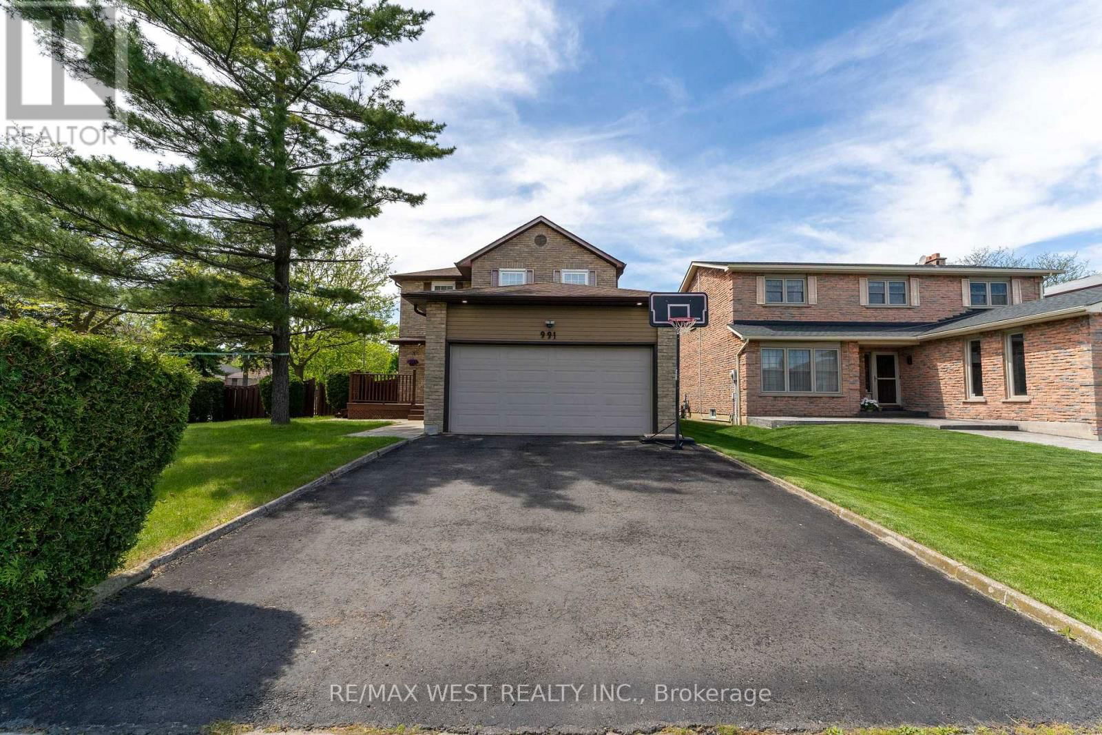 991 MANNINGTON LANE Image 2