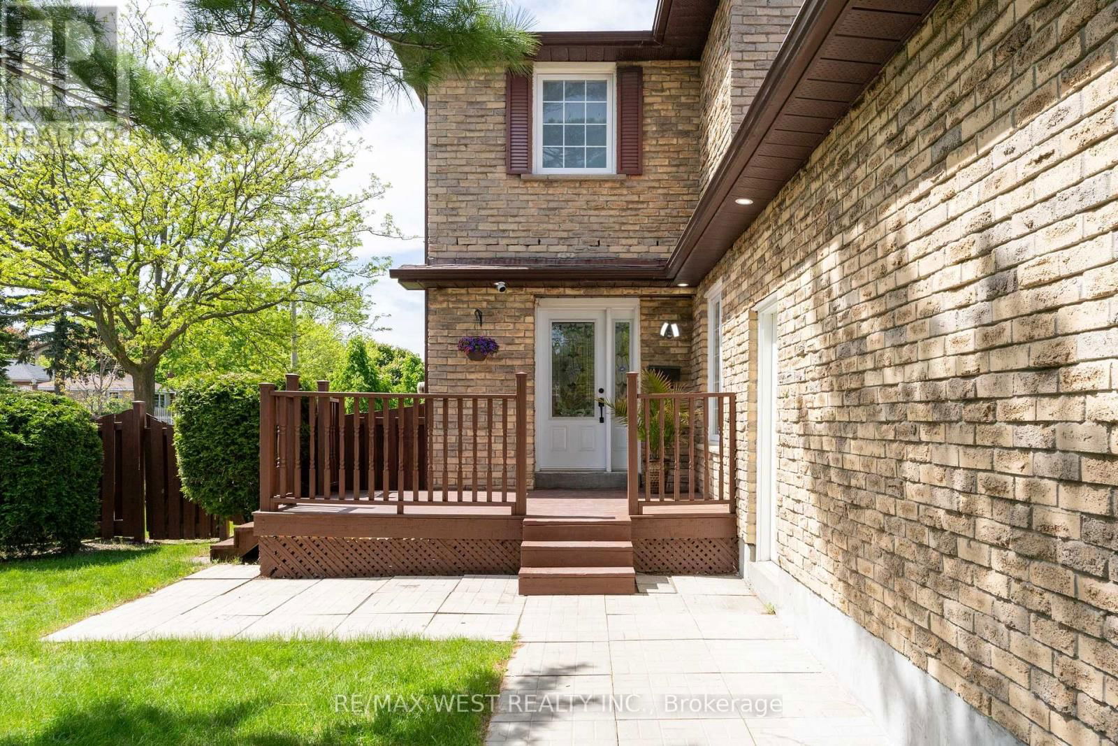 991 MANNINGTON LANE Image 4