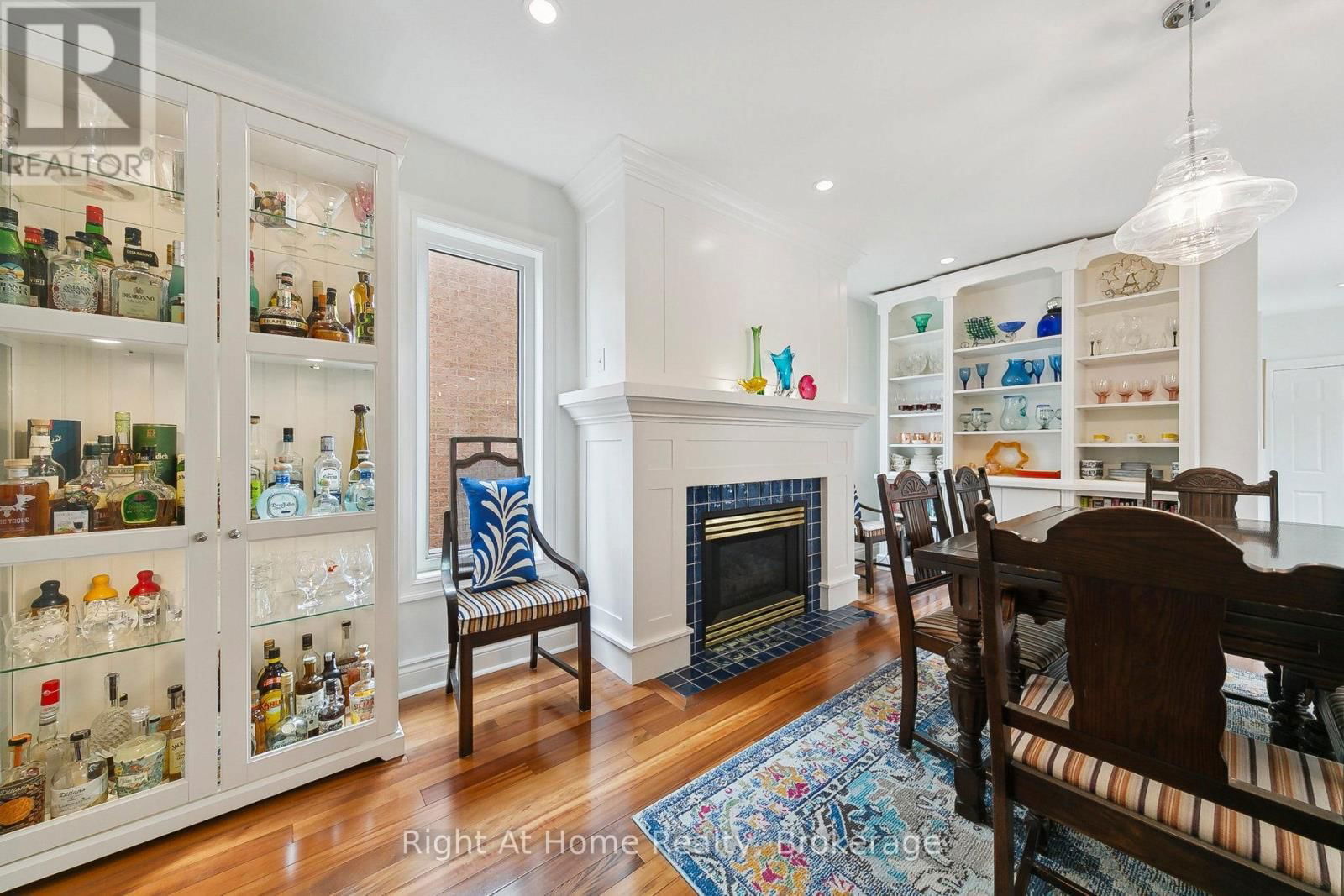 293 RIVER GLEN BOULEVARD Image 18