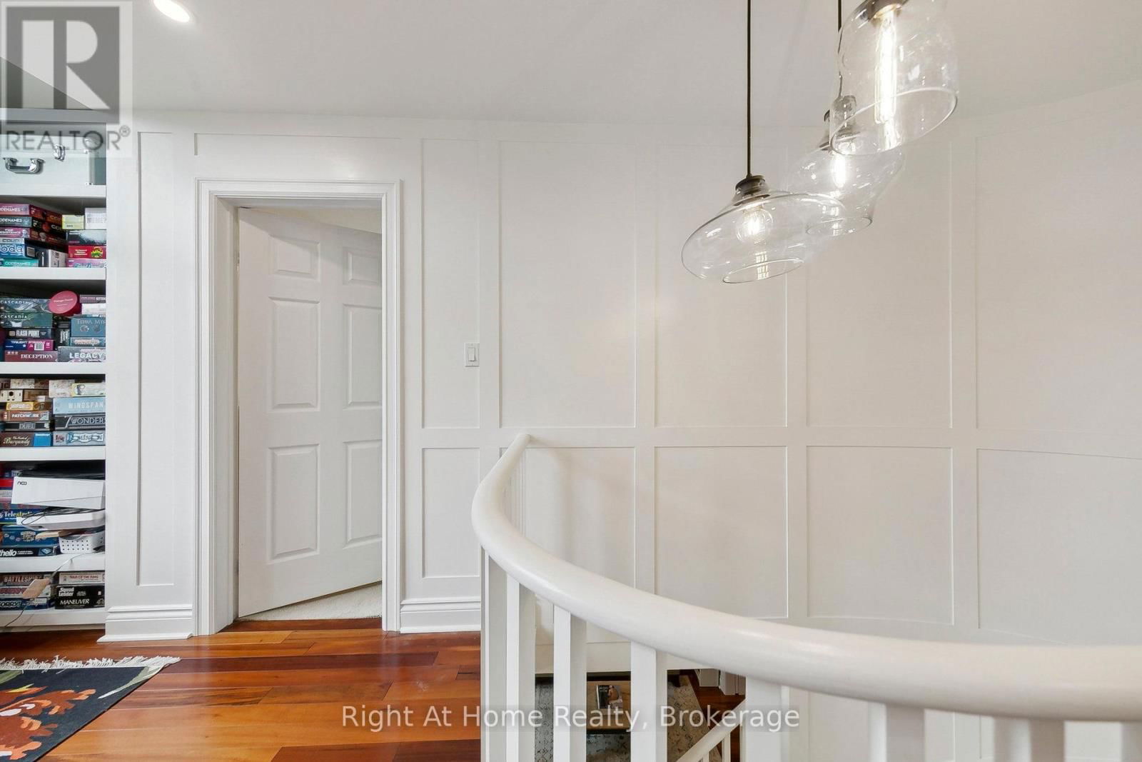 293 RIVER GLEN BOULEVARD Image 30