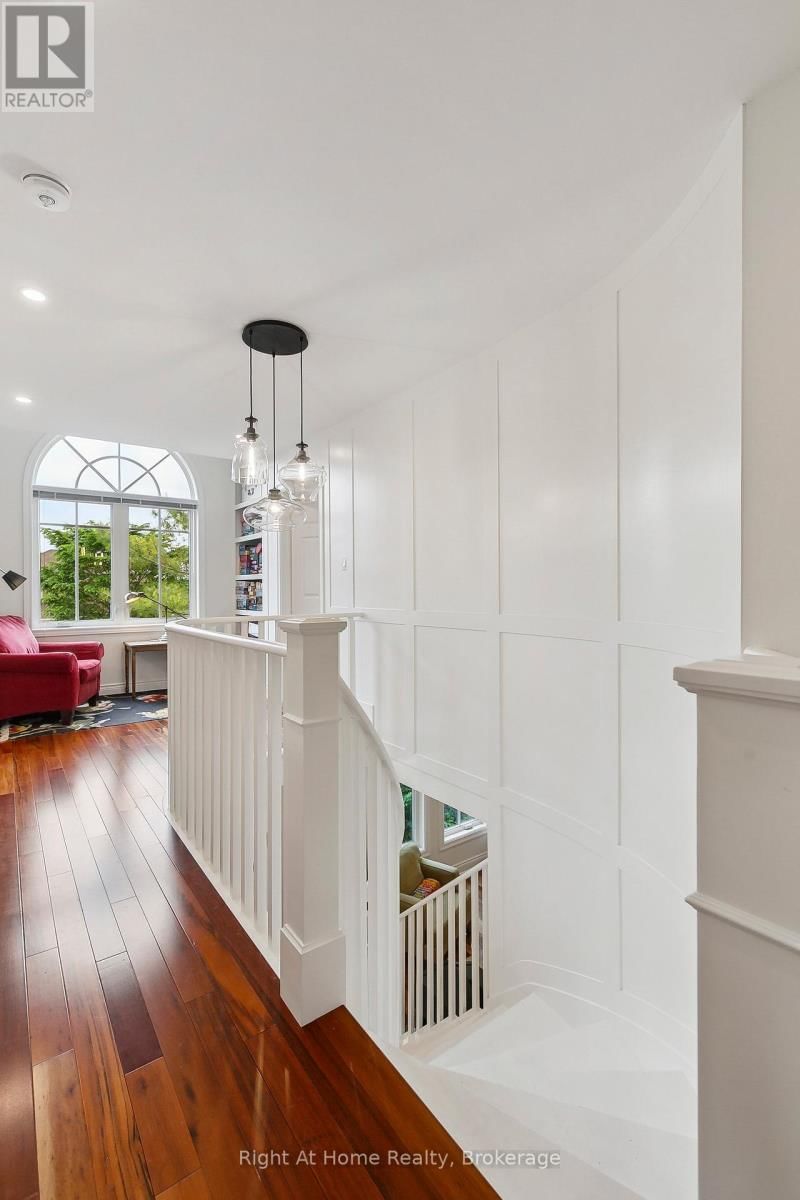 293 RIVER GLEN BOULEVARD Image 31