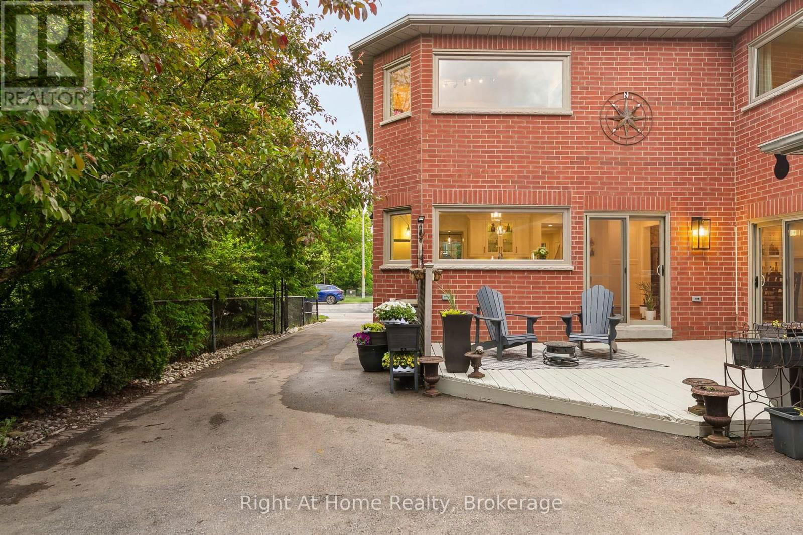 293 RIVER GLEN BOULEVARD Image 49