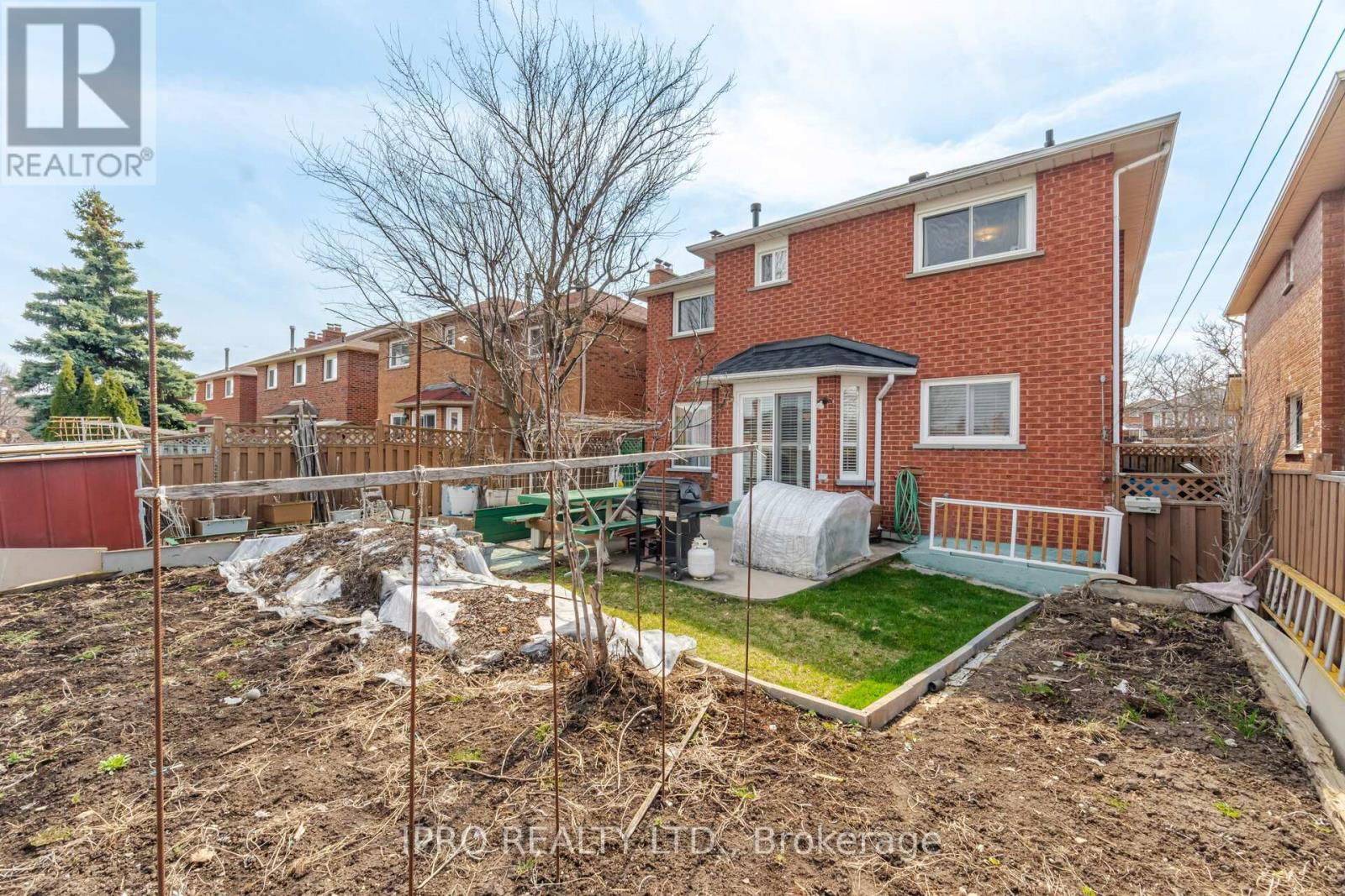 97 MAJOR WM. SHARPE DRIVE Image 35
