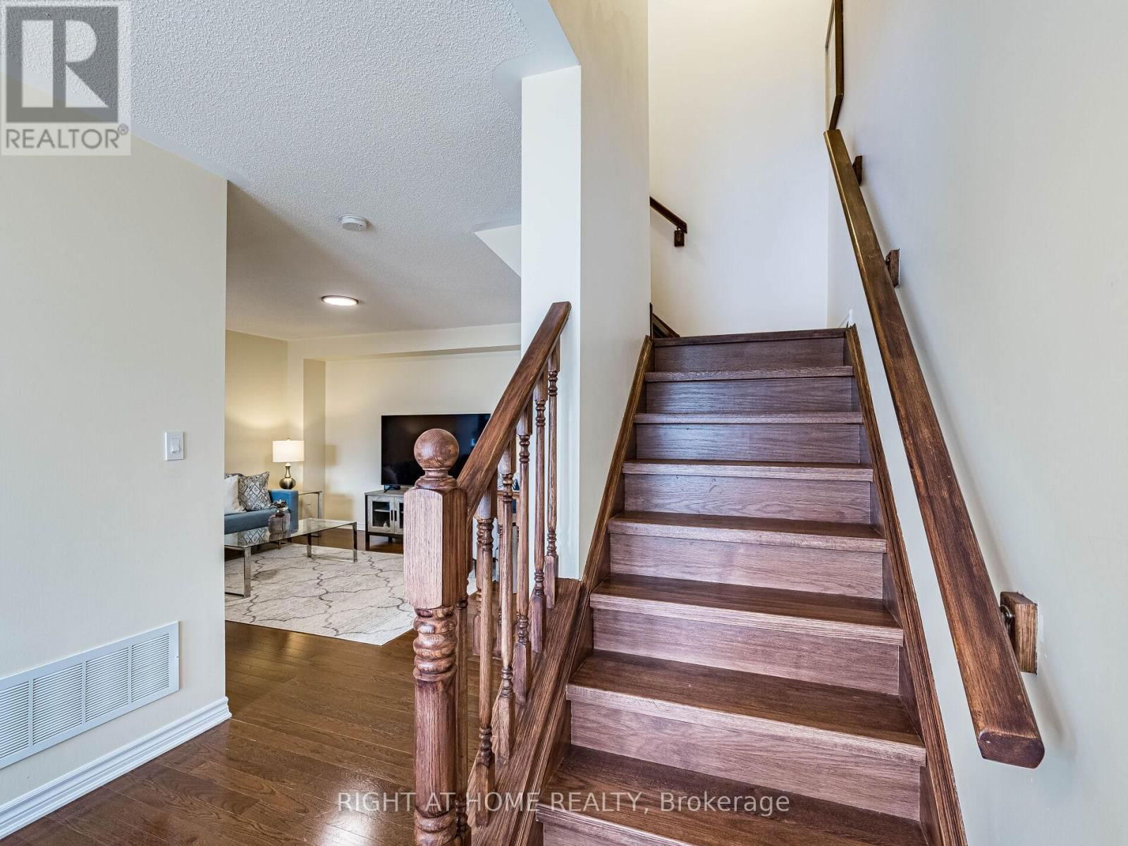 1759 COPELAND CIRCLE Image 16