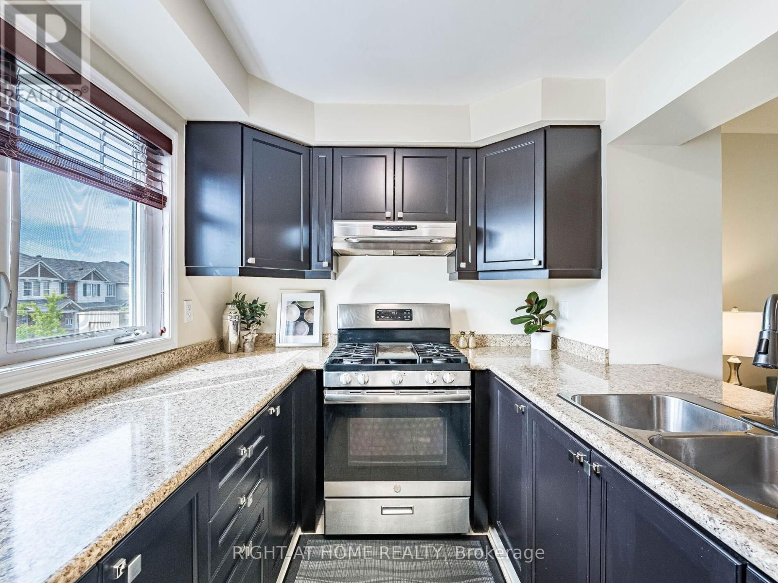 1759 COPELAND CIRCLE Image 18