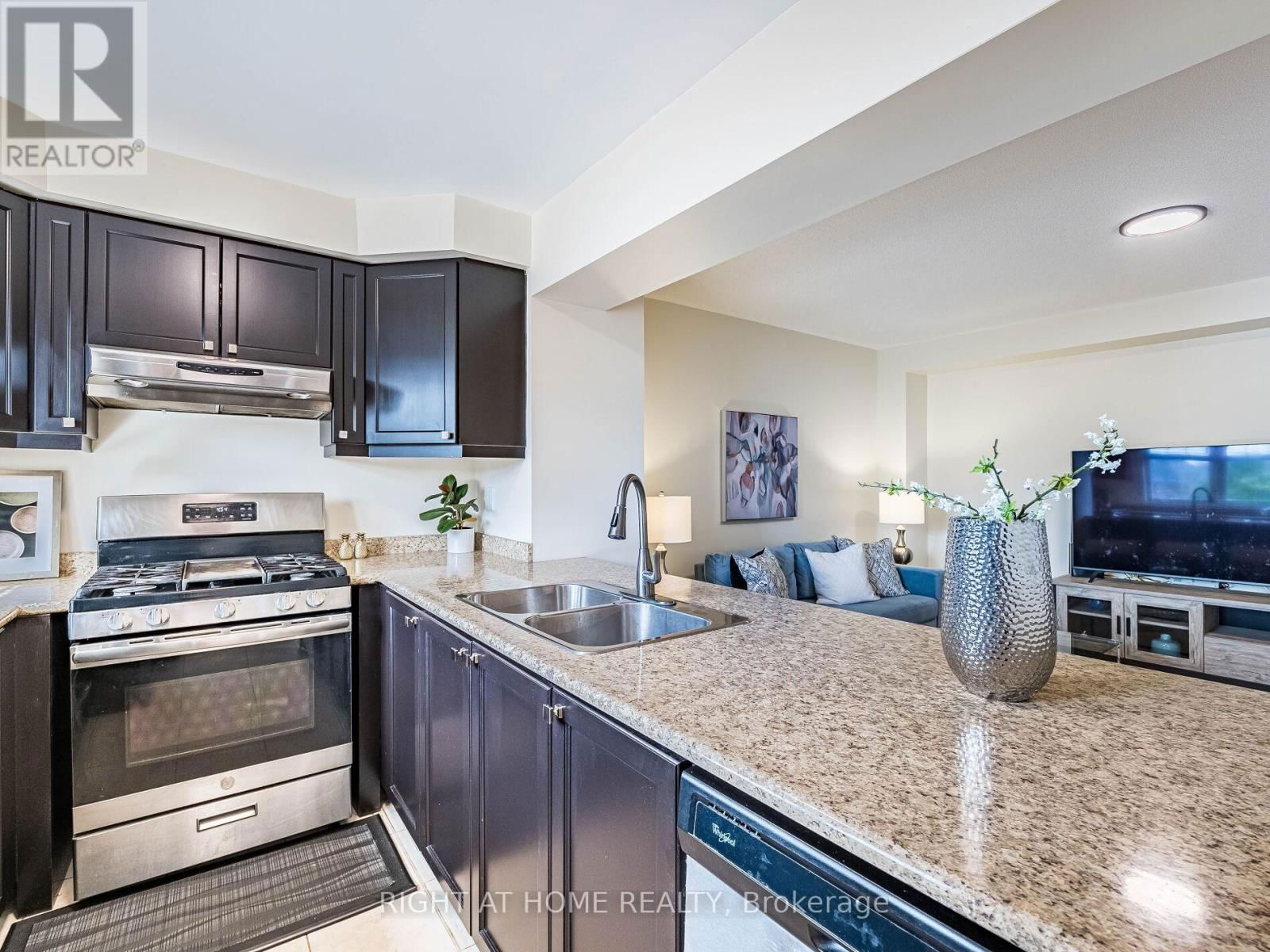 1759 COPELAND CIRCLE Image 19