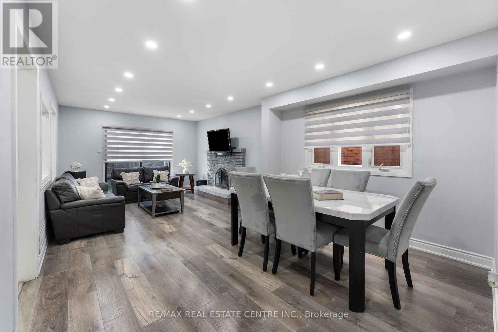 44 ABELARD AVENUE Image 8
