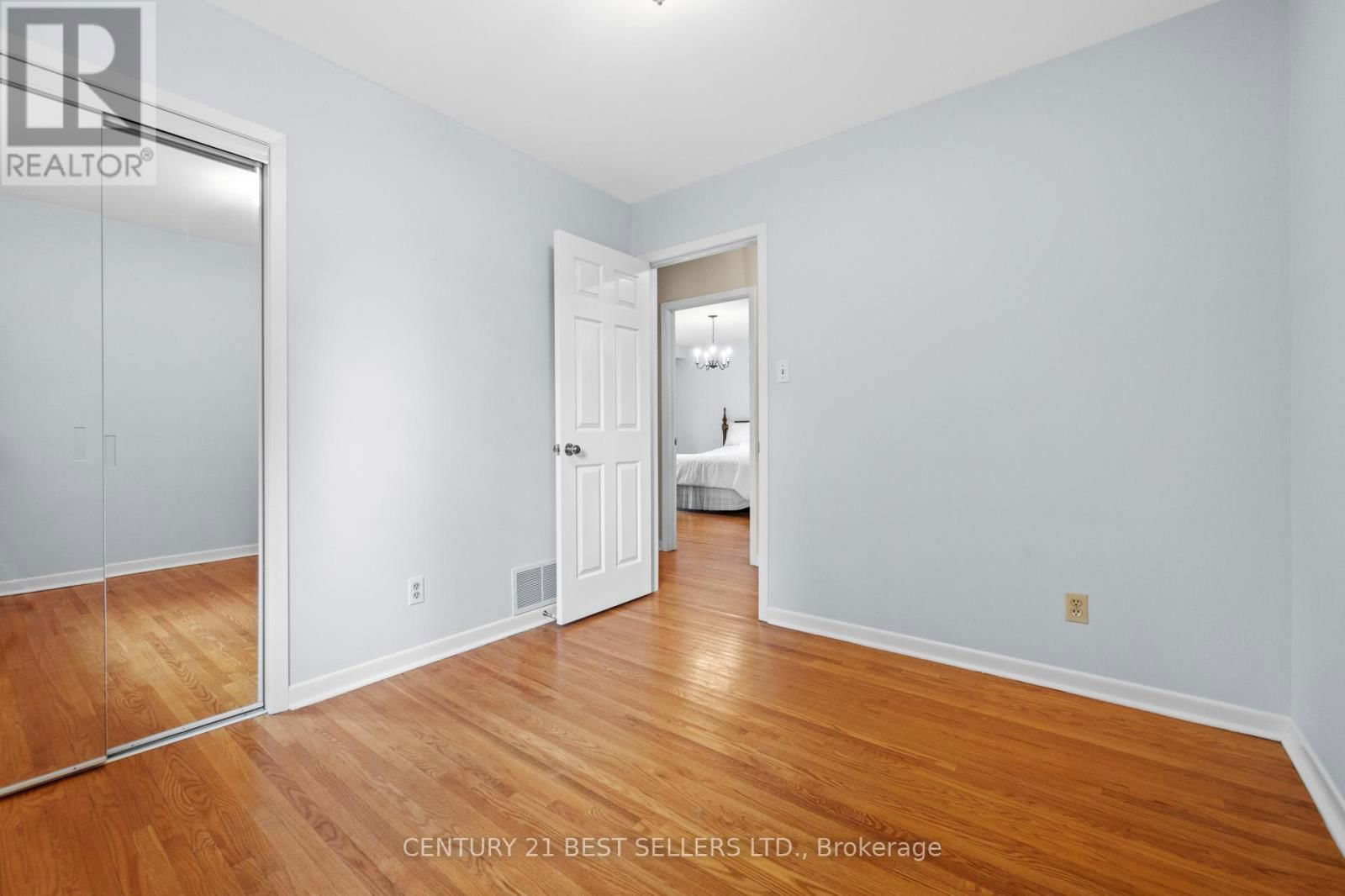 3403 JUANITA COURT SOUTH Image 34