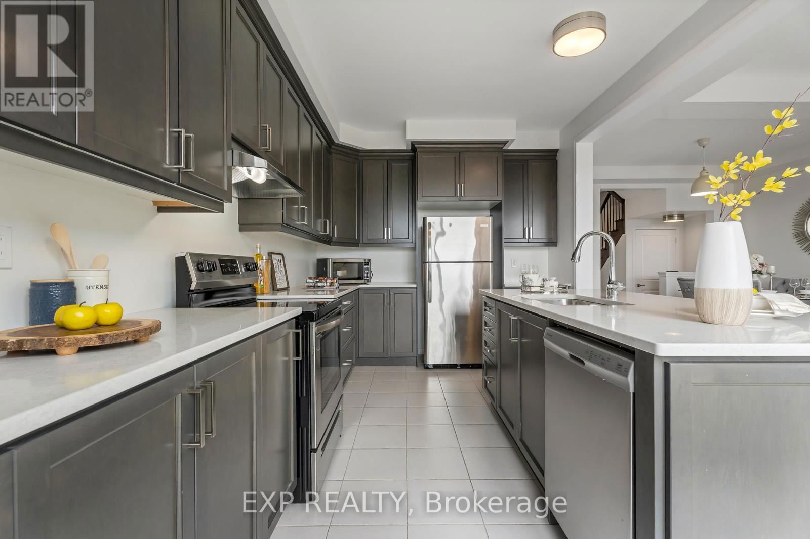 120 KAITTING TRAIL Image 12