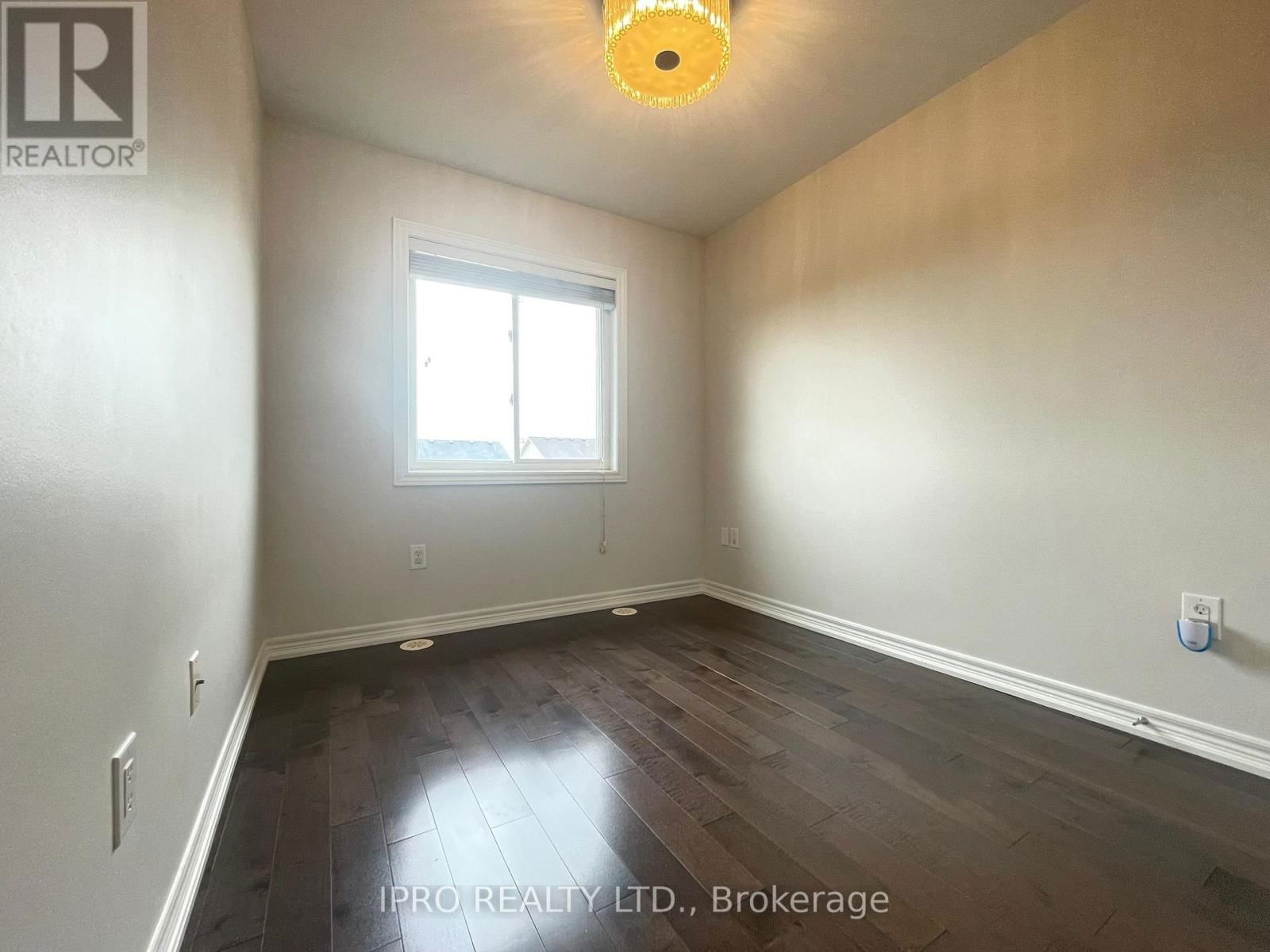 48 - 2187 FIDDLERS WAY Image 24