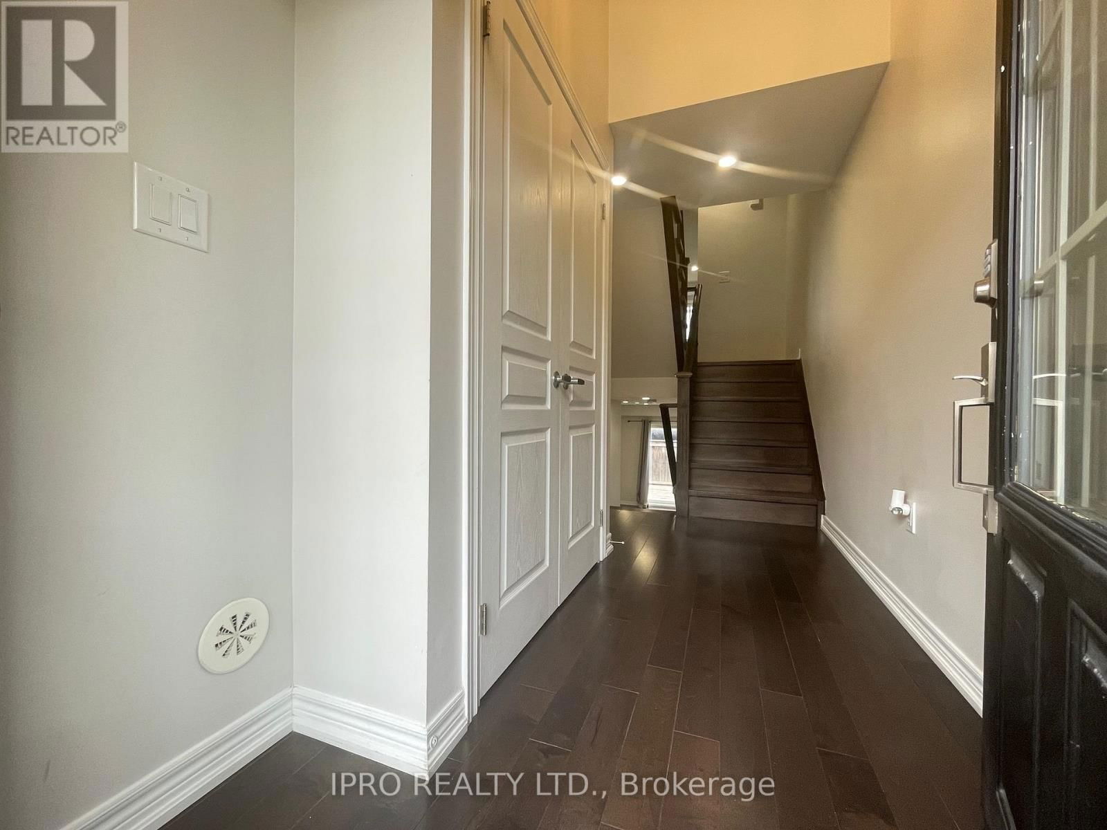 48 - 2187 FIDDLERS WAY Image 3