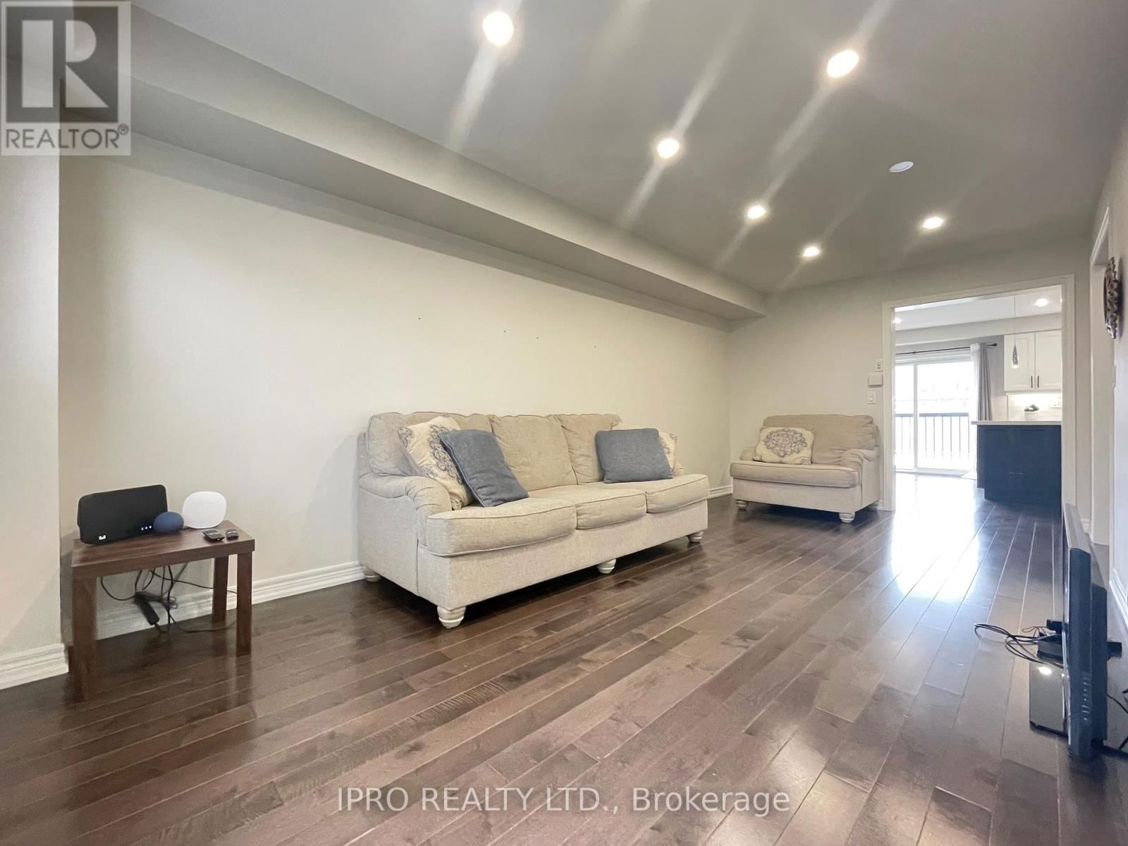 48 - 2187 FIDDLERS WAY Image 6