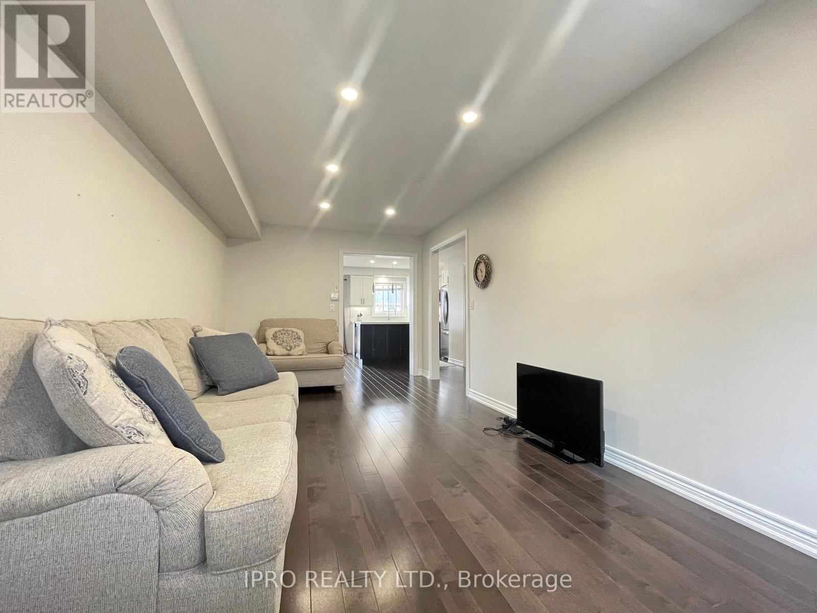 48 - 2187 FIDDLERS WAY Image 9