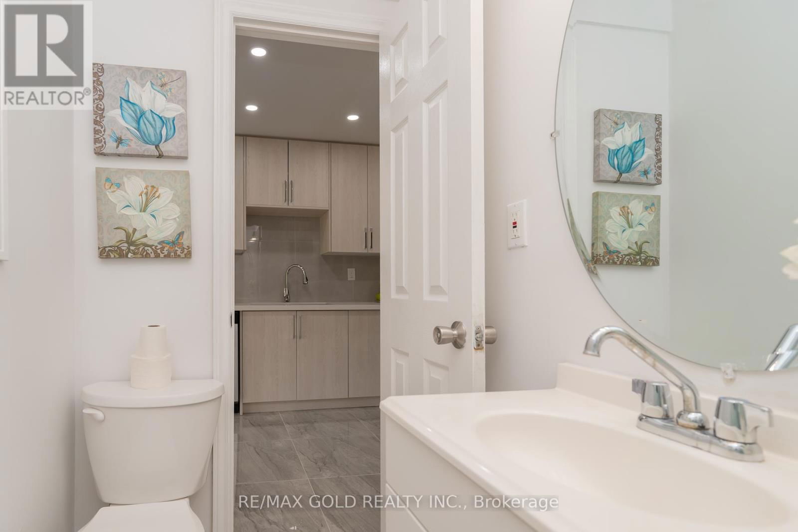 22 CARLYLE CRESCENT Image 22