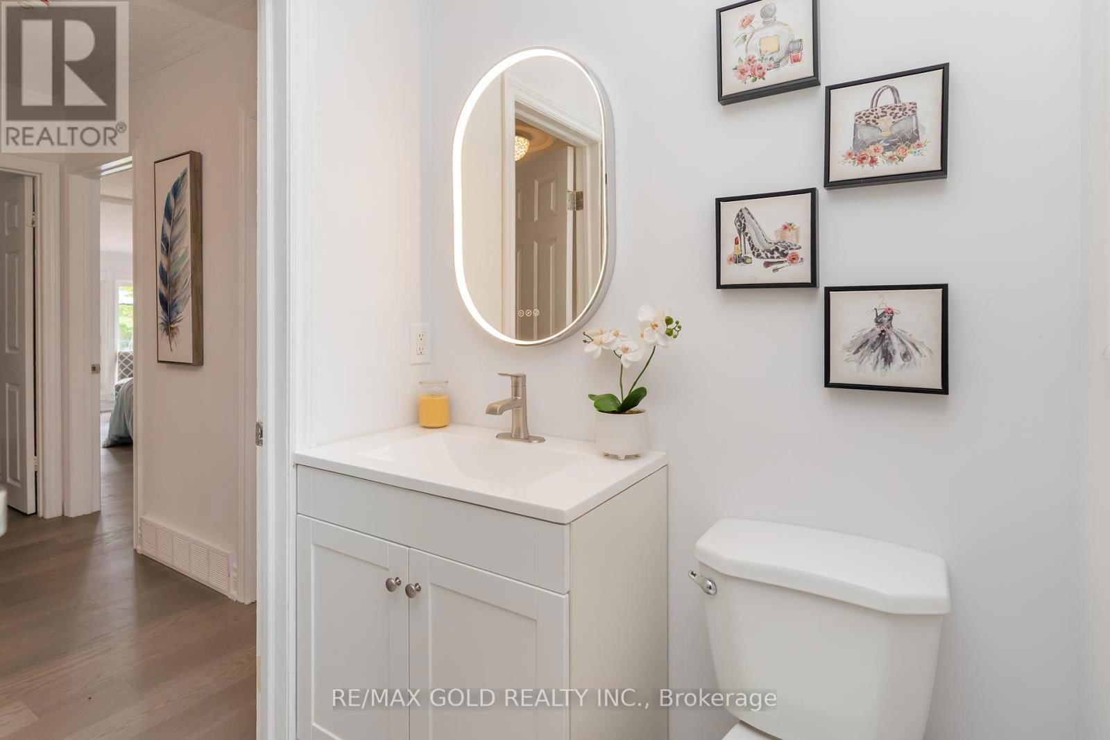 22 CARLYLE CRESCENT Image 30