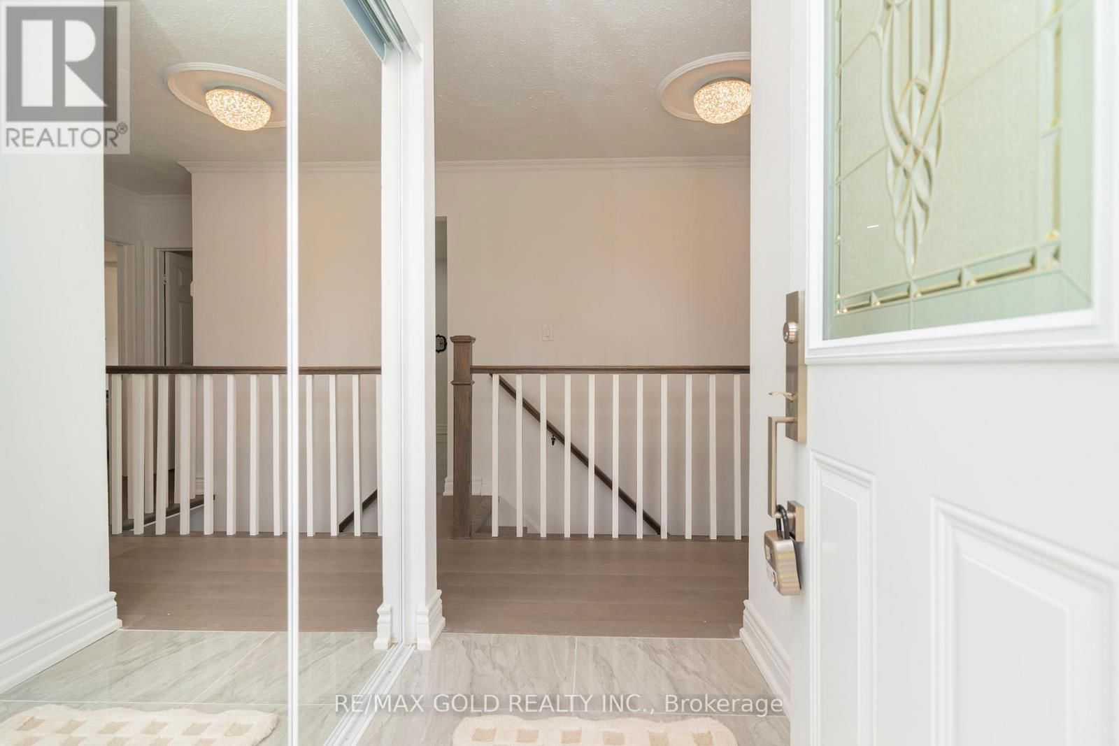 22 CARLYLE CRESCENT Image 6