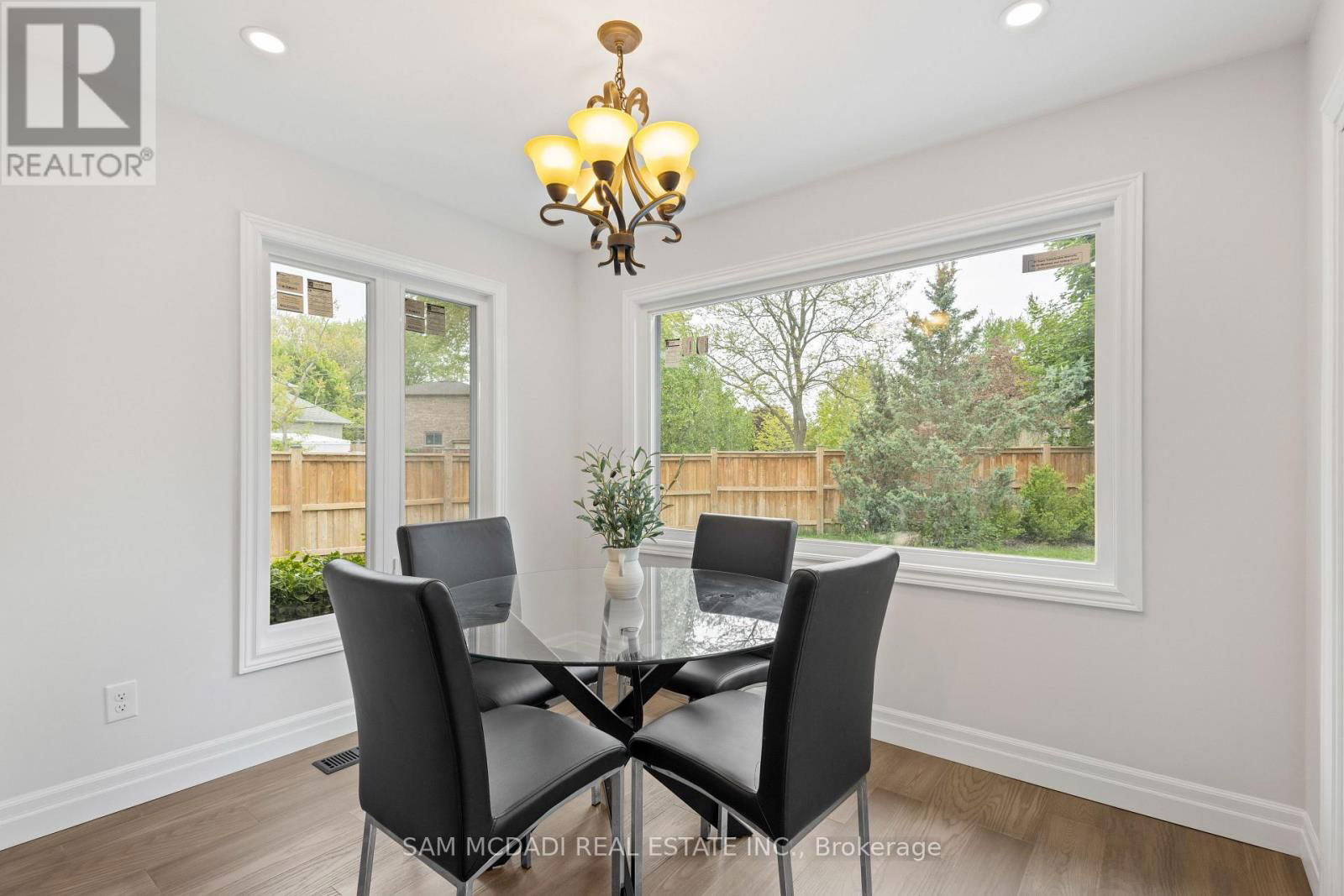 2535 ROBIN DRIVE Image 14