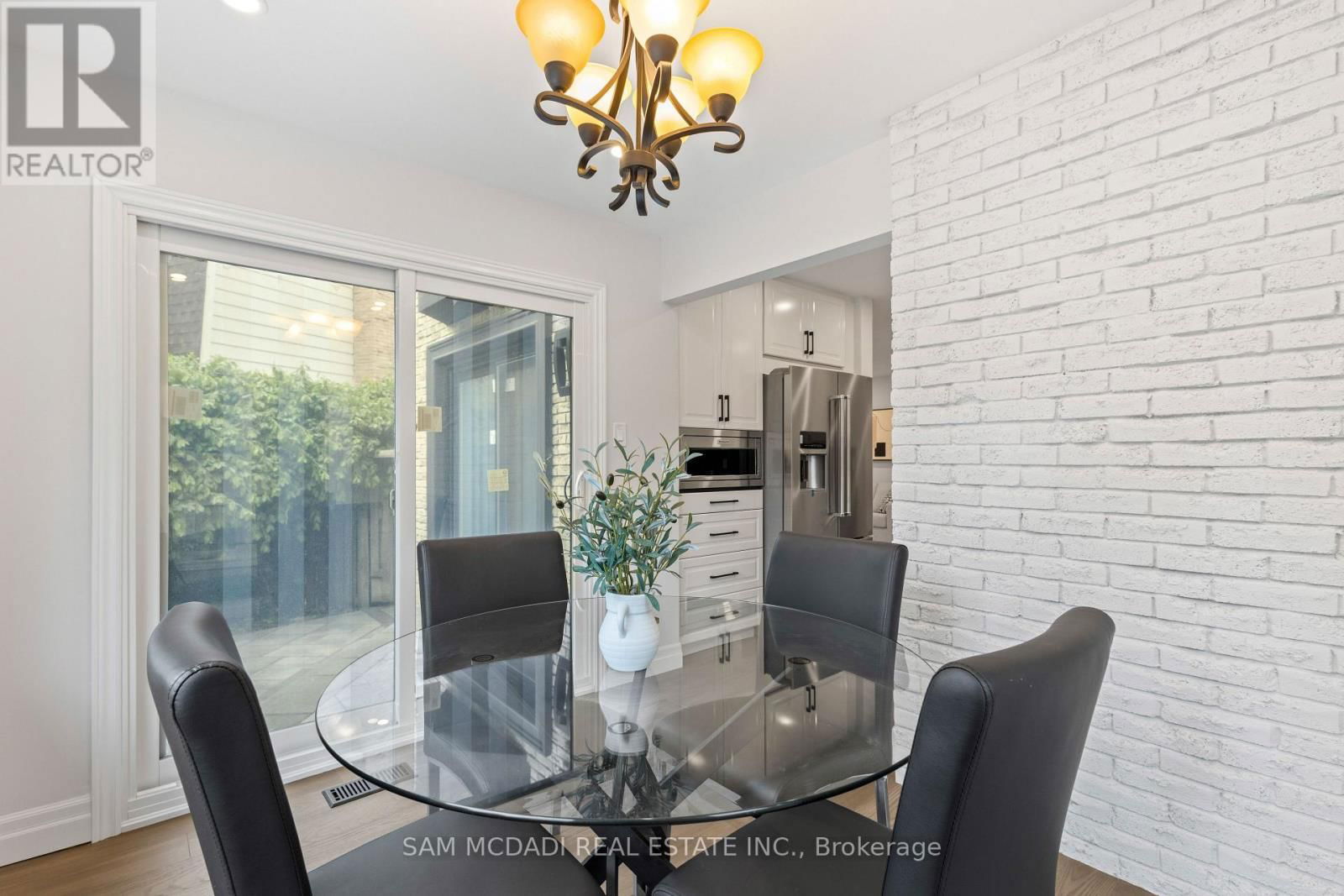 2535 ROBIN DRIVE Image 15