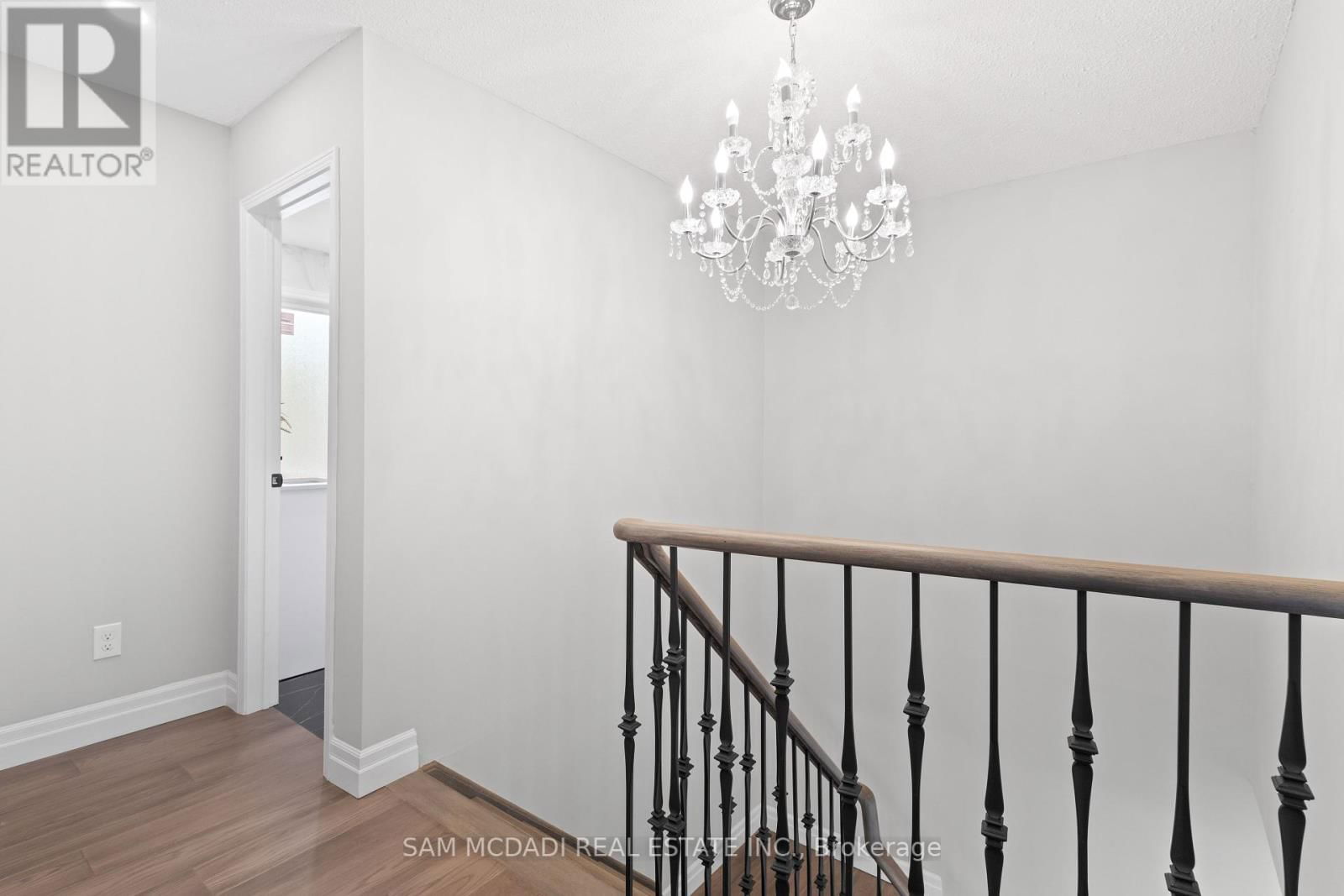 2535 ROBIN DRIVE Image 18