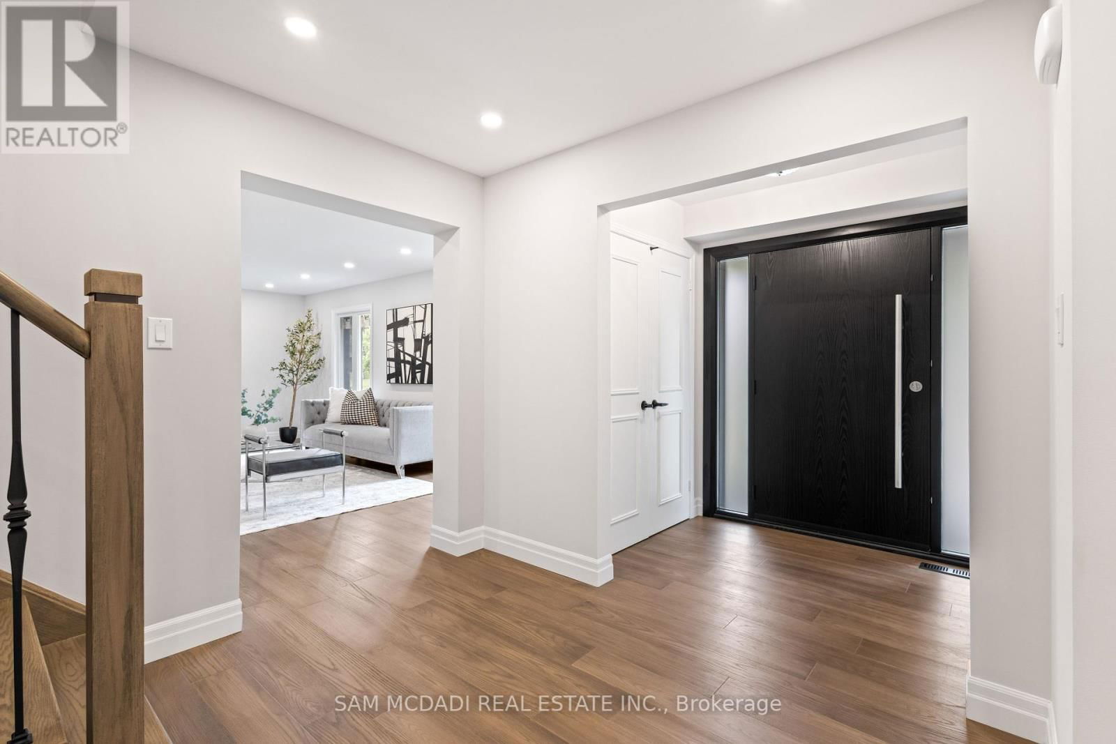 2535 ROBIN DRIVE Image 3
