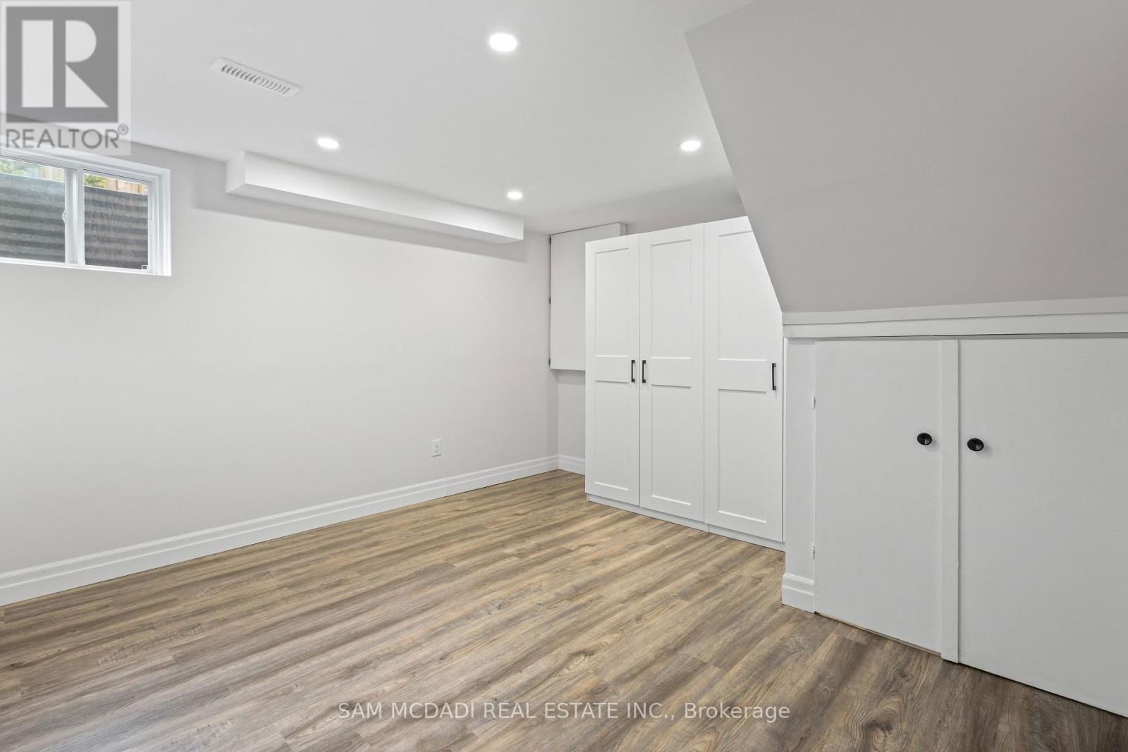 2535 ROBIN DRIVE Image 34