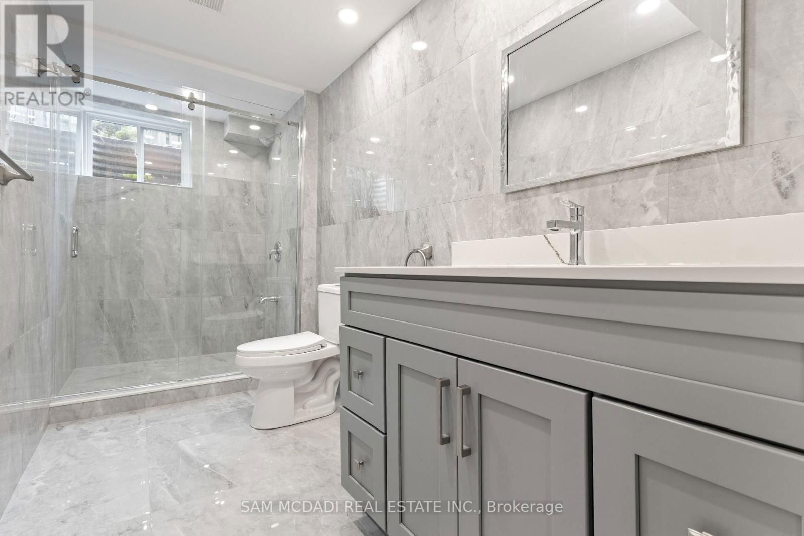 2535 ROBIN DRIVE Image 36