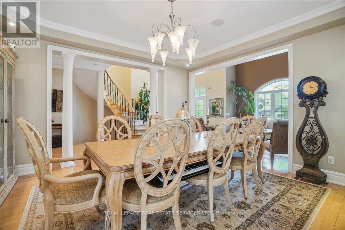 1488 ABBEYDALE COURT Image 12