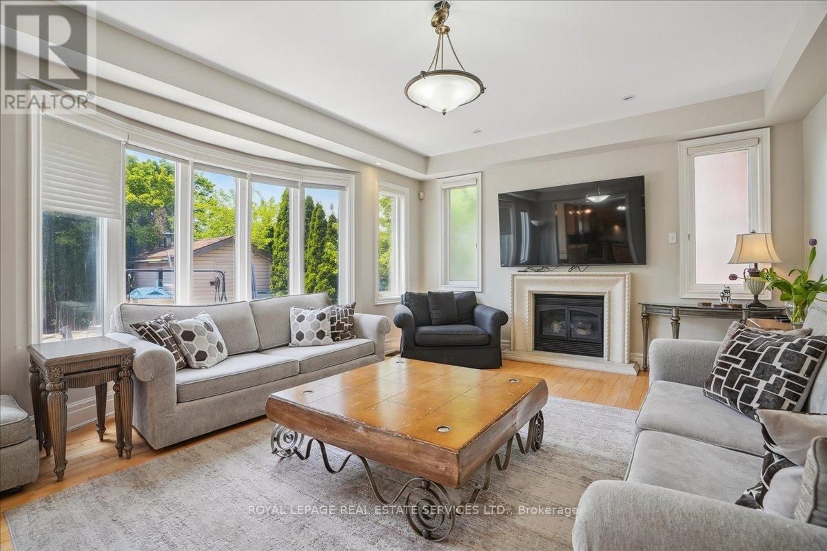 1488 ABBEYDALE COURT Image 20