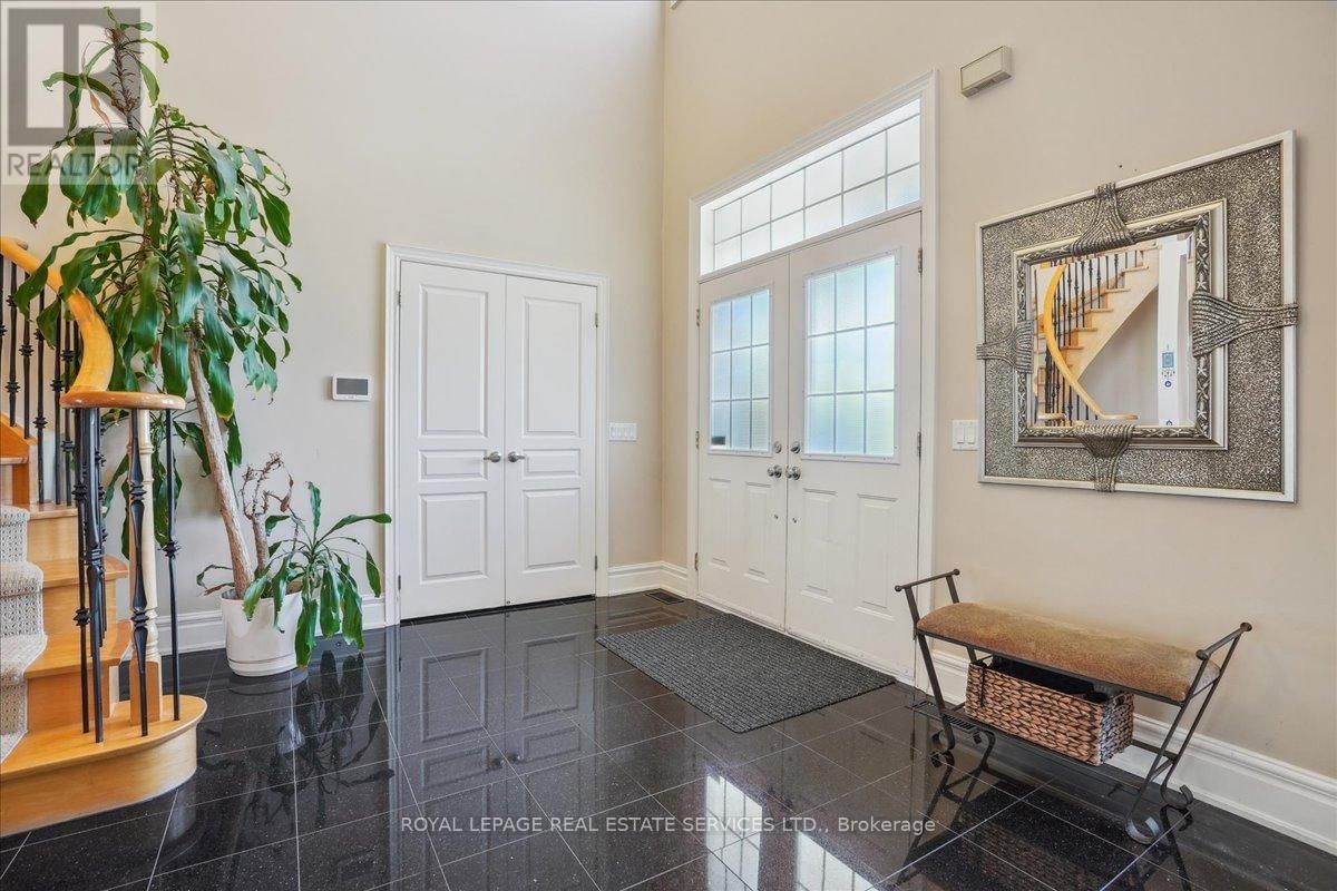 1488 ABBEYDALE COURT Image 3