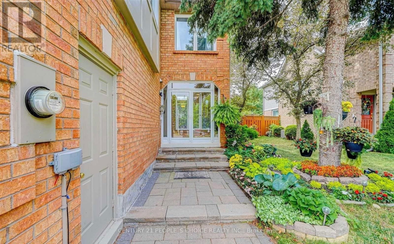 1162 LEEWOOD DRIVE Image 2