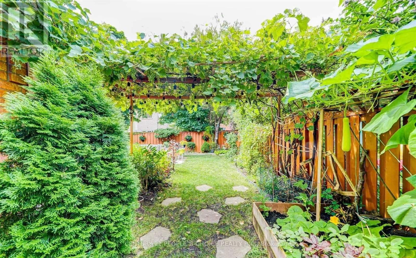 1162 LEEWOOD DRIVE Image 34