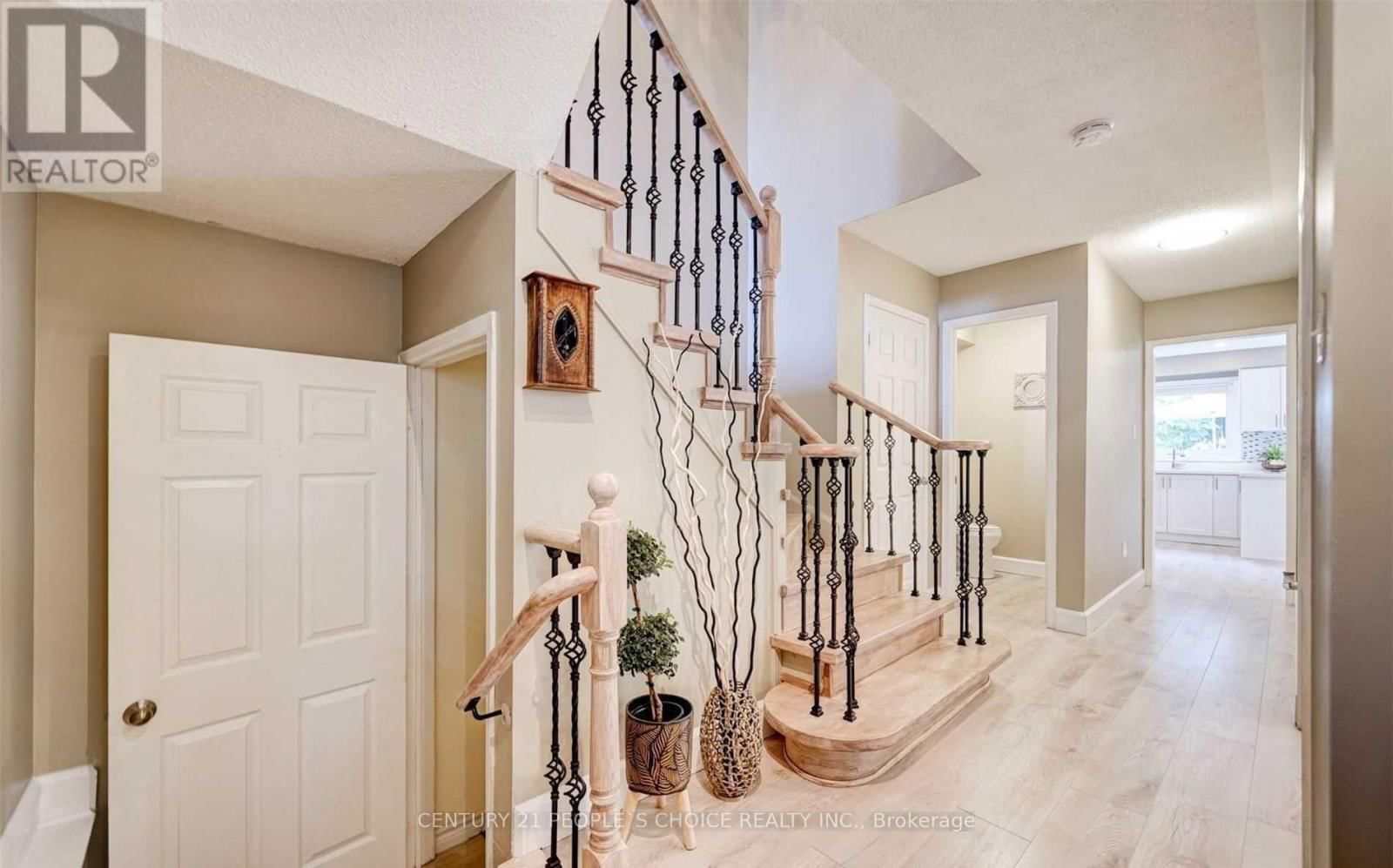 1162 LEEWOOD DRIVE Image 5