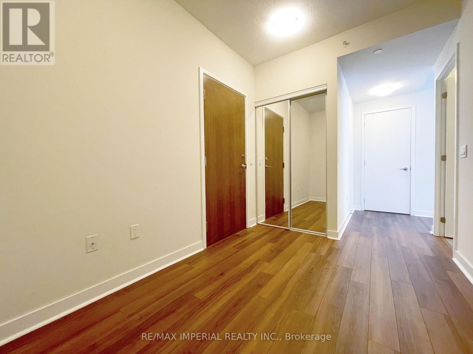 1807 - 3975 GRAND PARK DRIVE Image 13