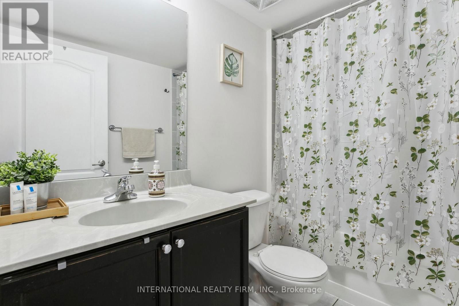 2113 - 6 DAYSPRING CIRCLE Image 11