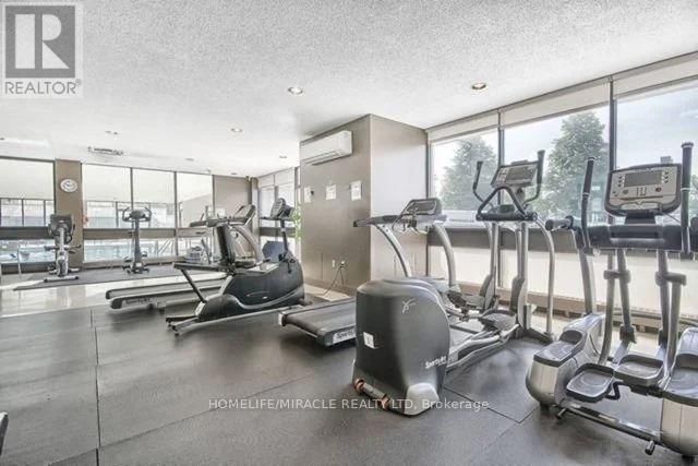 1112 - 455 SENTINEL ROAD Image 33