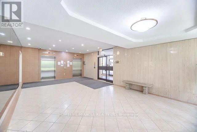 1112 - 455 SENTINEL ROAD Image 6