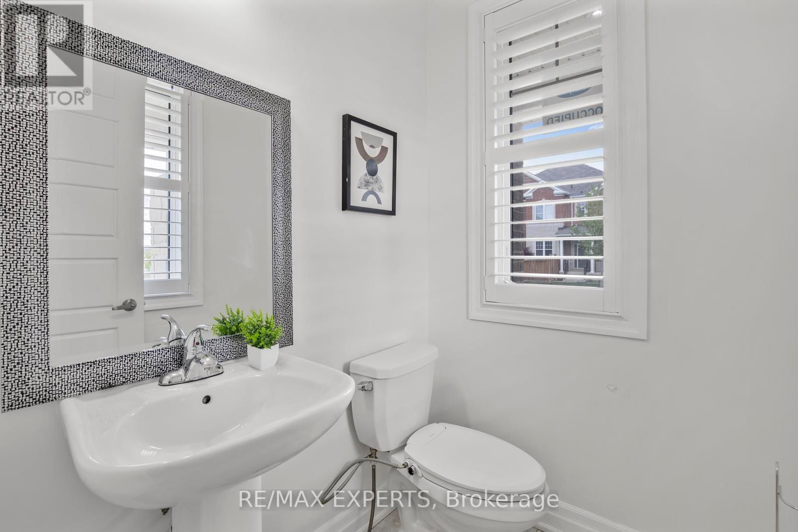 1374 ROSE WAY Image 13