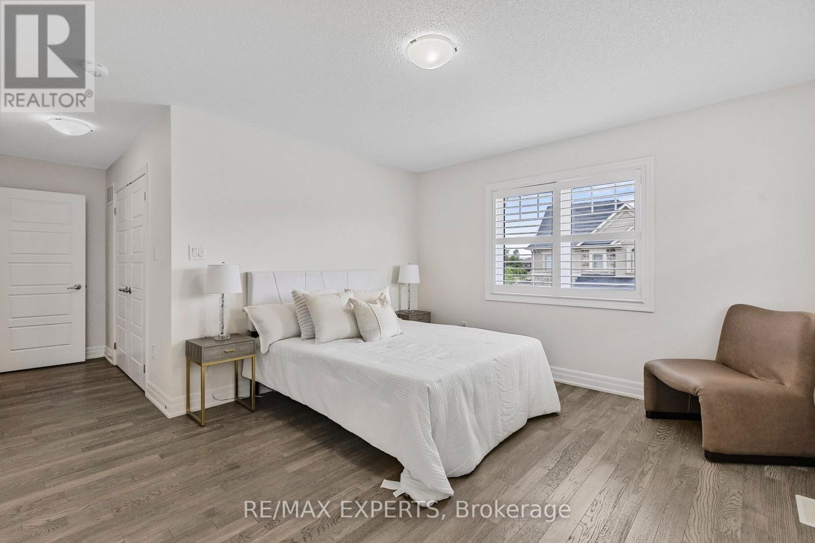 1374 ROSE WAY Image 14