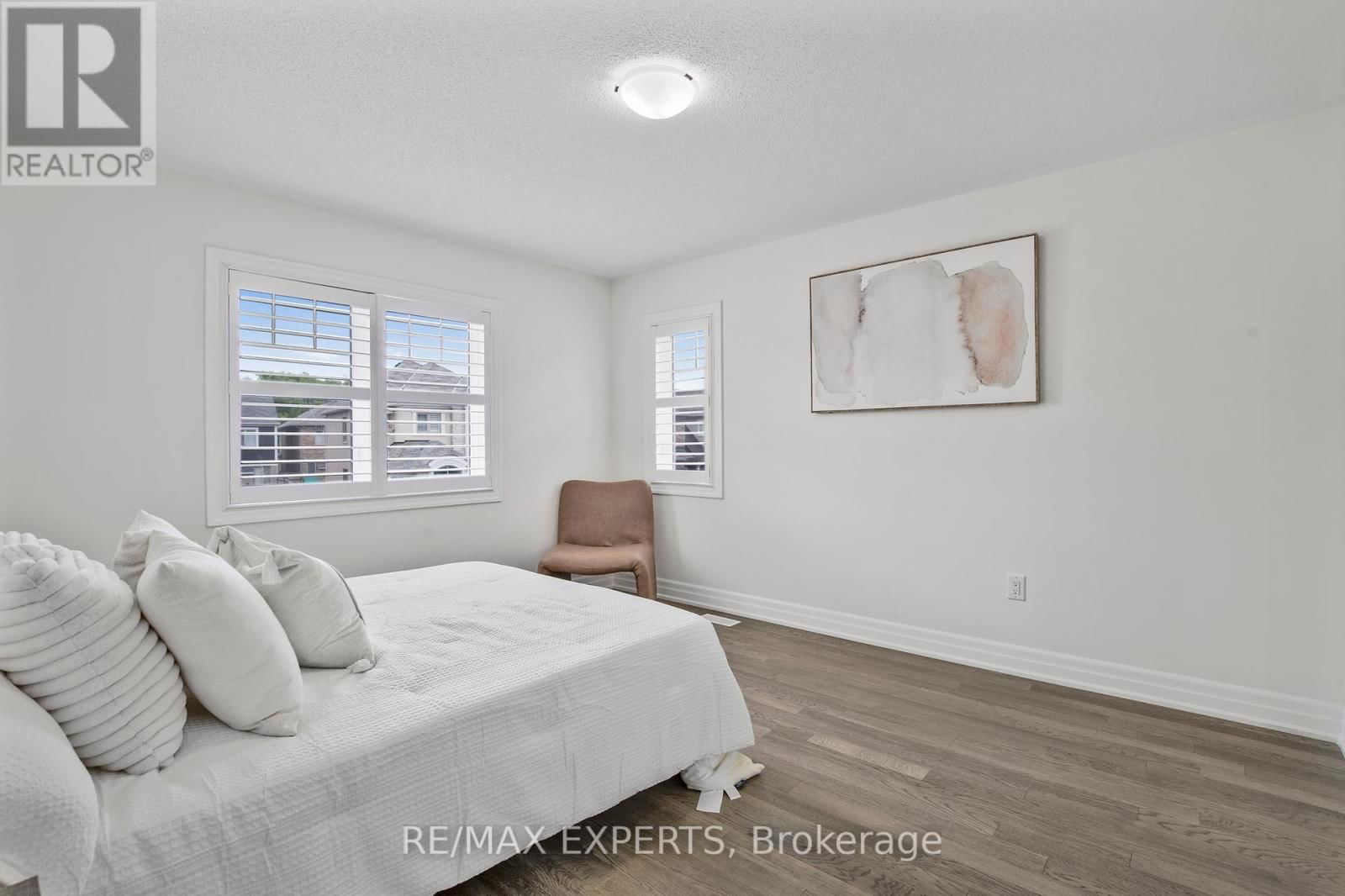 1374 ROSE WAY Image 16