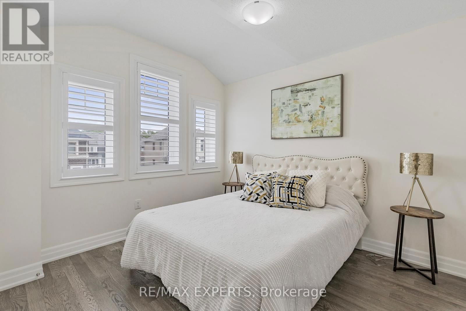 1374 ROSE WAY Image 19