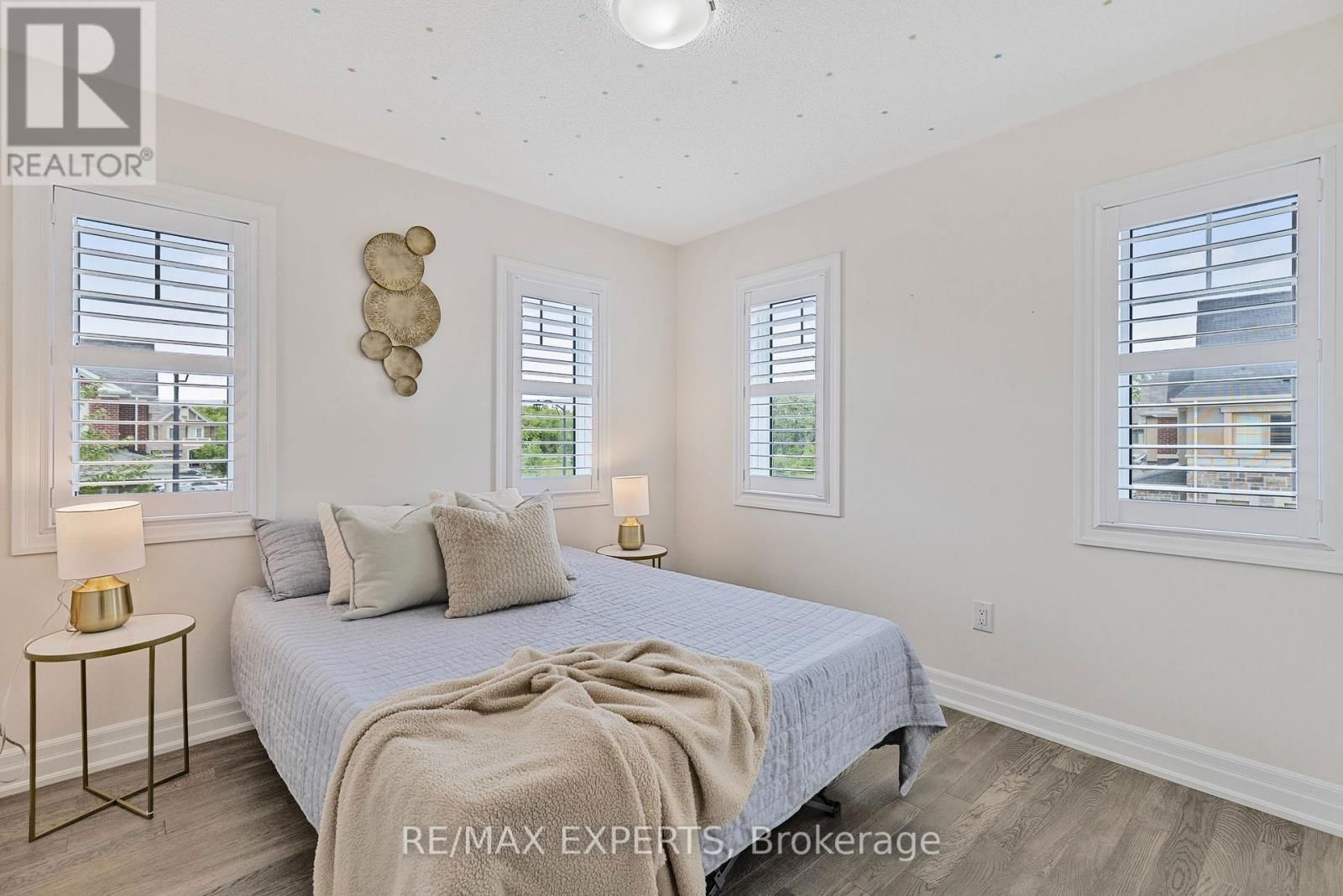 1374 ROSE WAY Image 21