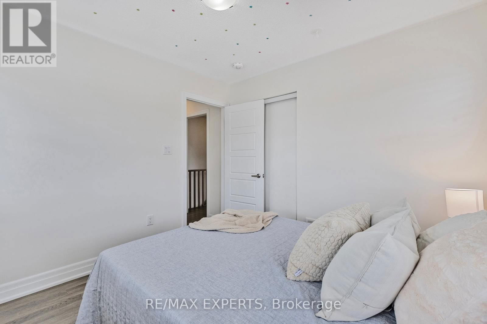 1374 ROSE WAY Image 22