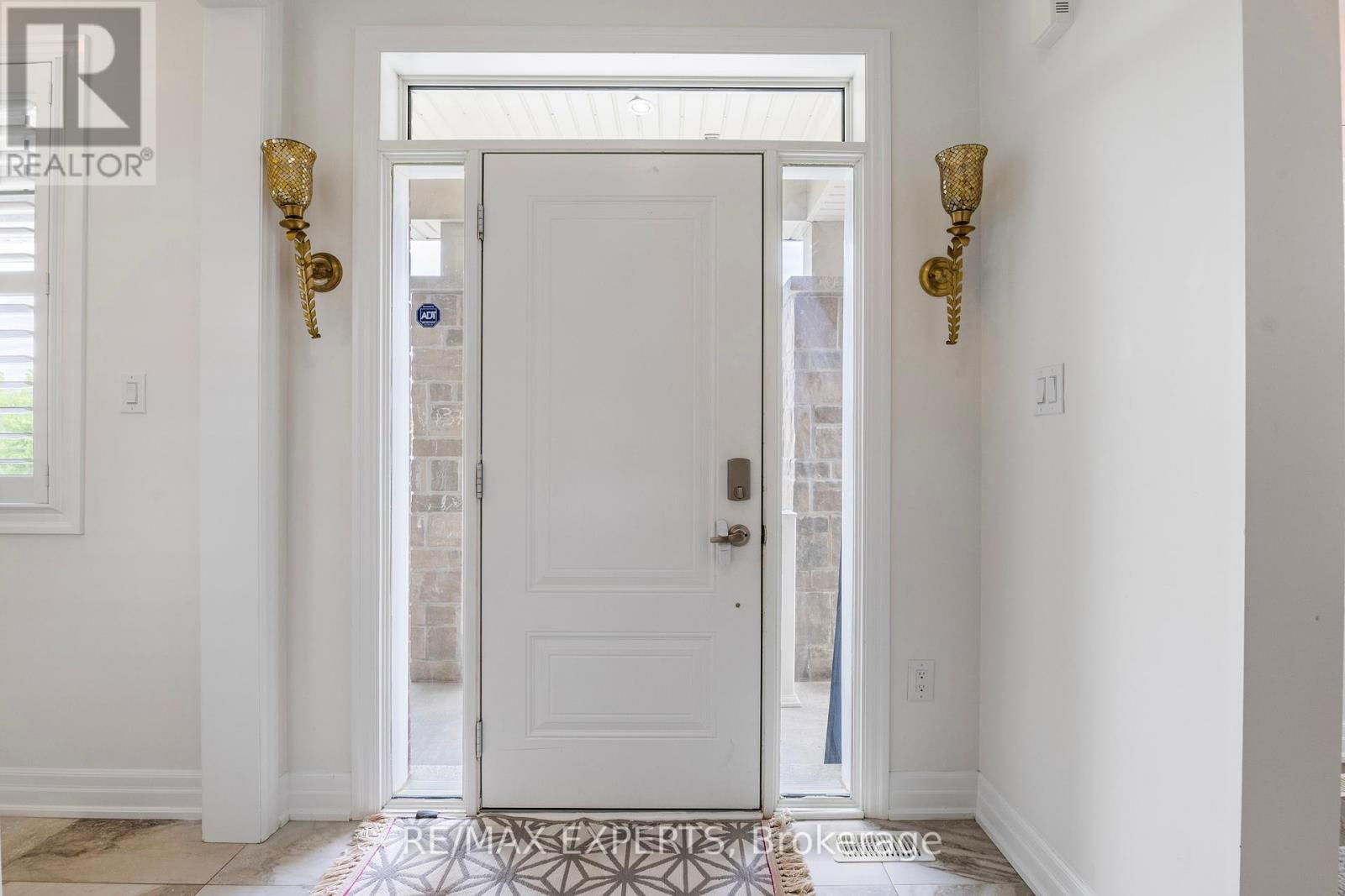 1374 ROSE WAY Image 3
