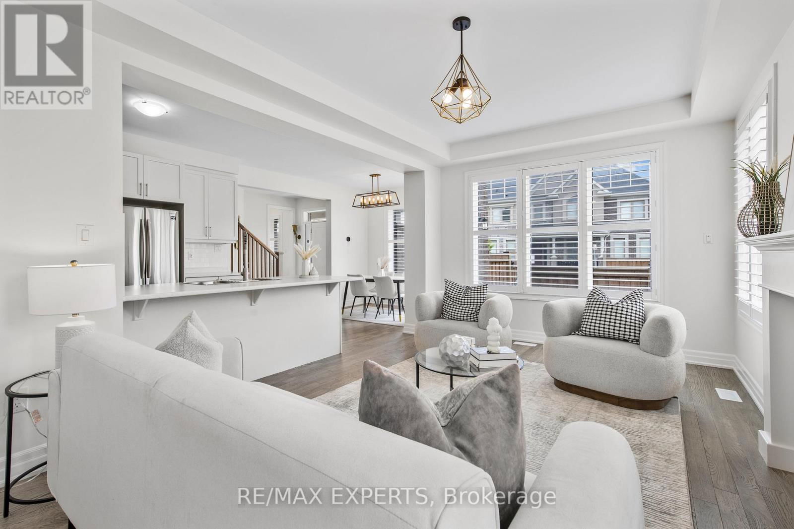 1374 ROSE WAY Image 7