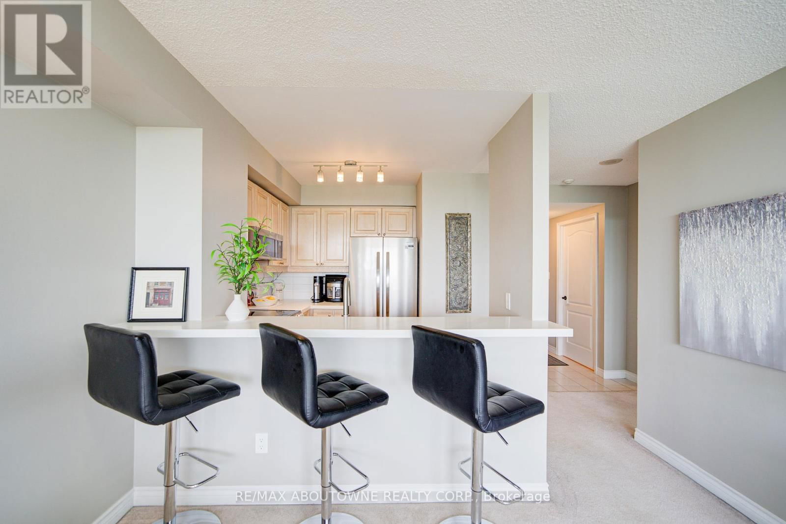 1008 - 1276 MAPLE CROSSING BOULEVARD Image 11