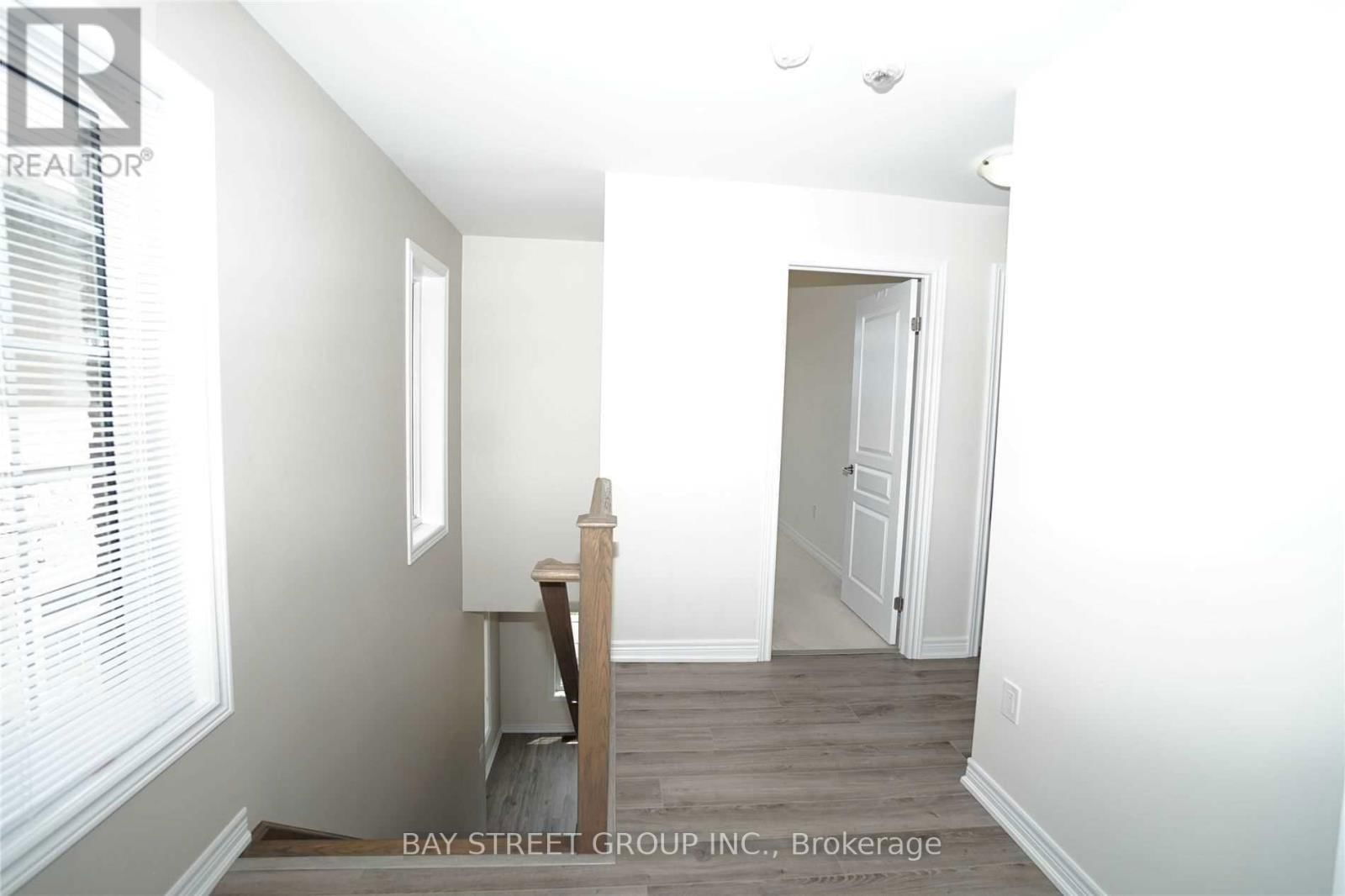 14 - 3026 POSTRIDGE DRIVE Image 26