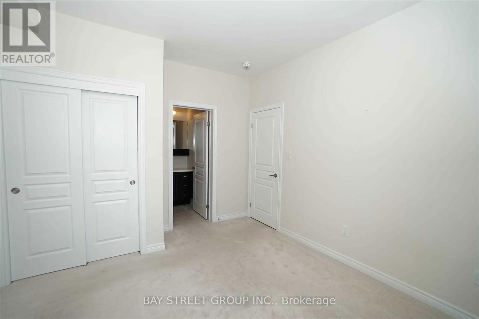 14 - 3026 POSTRIDGE DRIVE Image 6