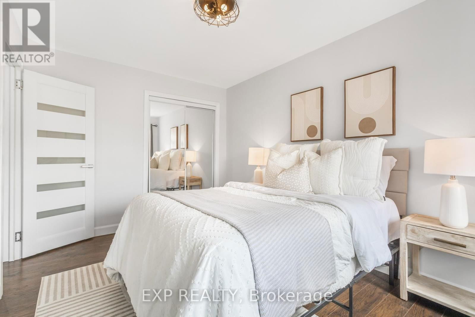 768 DOW LANDING STREET Image 19