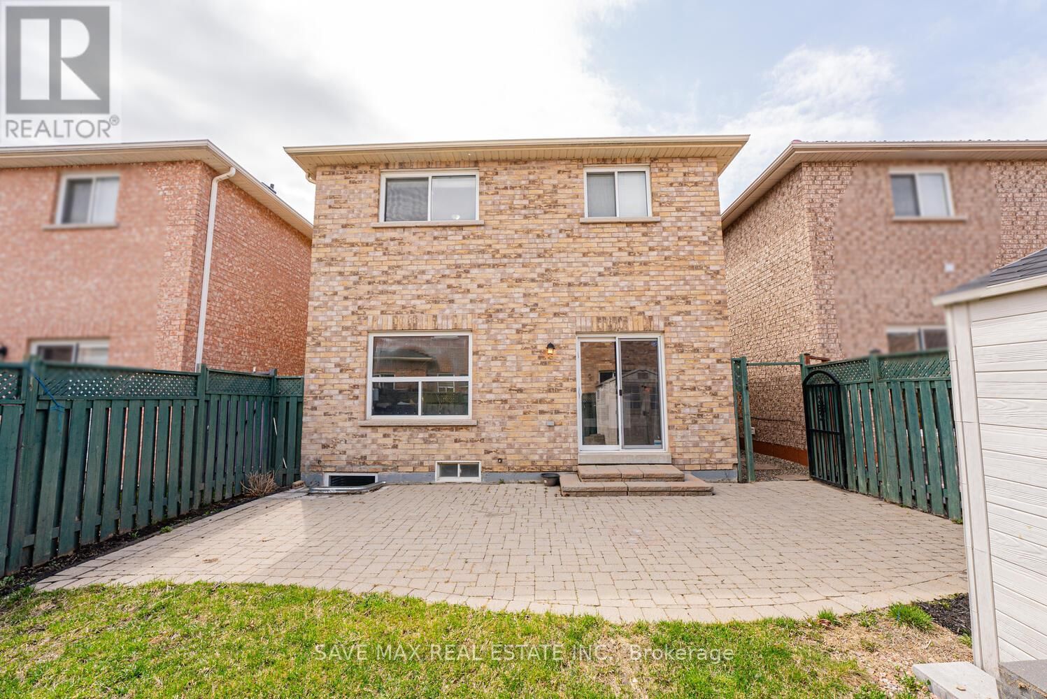 46 LOCKBURN CRESCENT Image 30